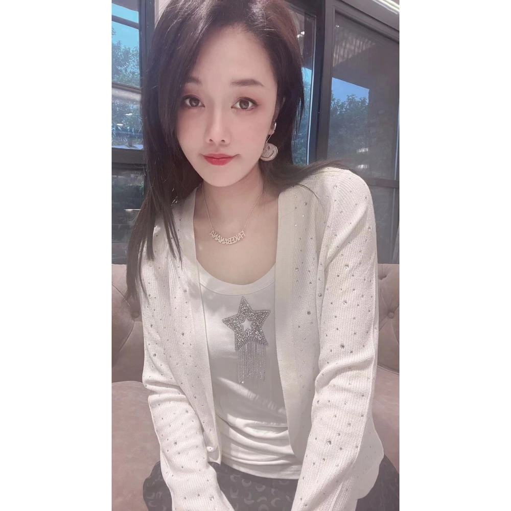 毛衣上衣毛线衫女装春夏2025新款外搭慵懒风烫钻外套网红ins