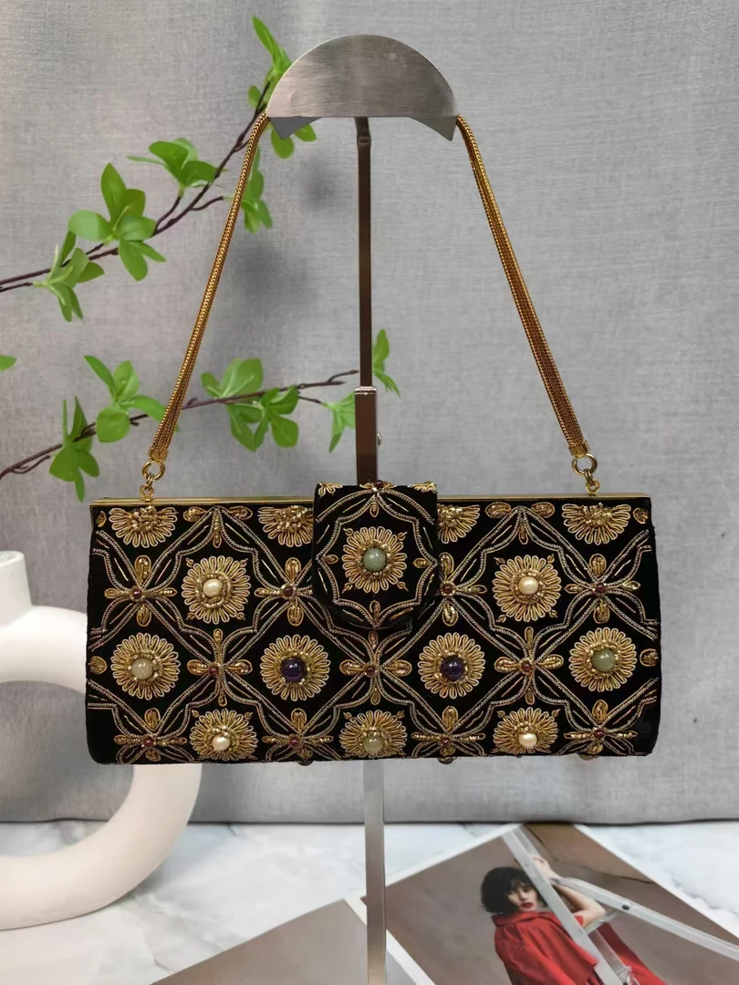 手工珠绣包腋下单肩钉珠包晚宴包手提包女士国潮复古手工刺绣时尚