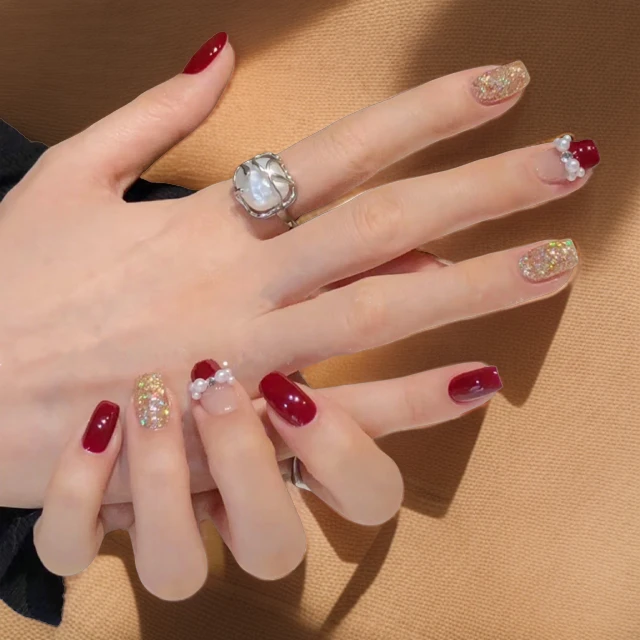 【短款】新年酒红色显白珍珠蝴蝶美甲贴片穿戴甲流行美甲
