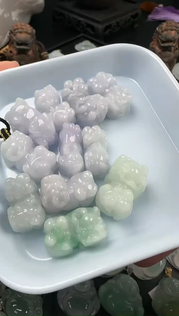 【闪购商品】翡翠颈饰未镶嵌多样性发其一