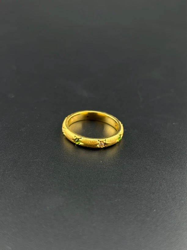 莫桑石18k金戒指Au750戒指 布契（莫桑钻）