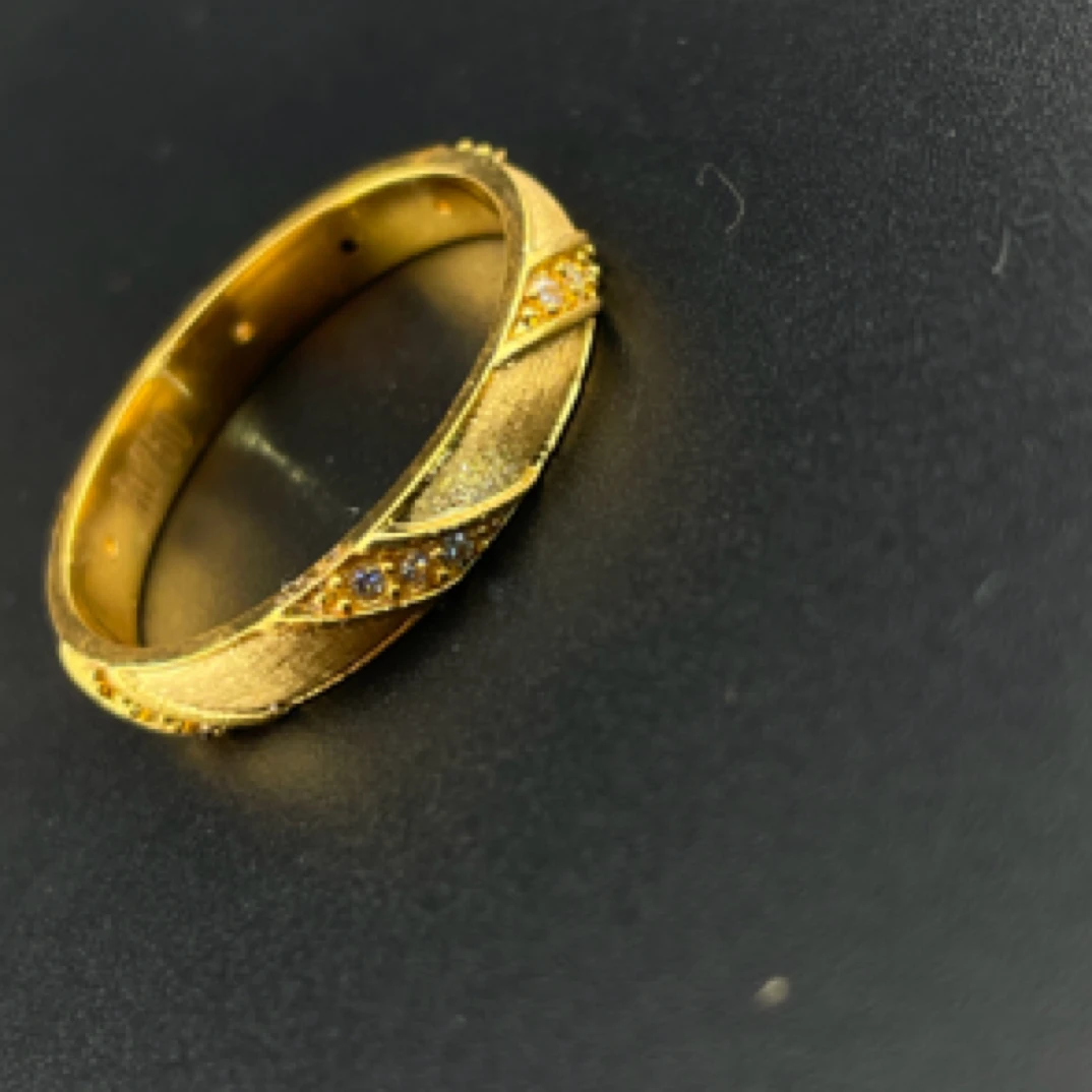 莫桑石18k金戒指Au750戒指 拉丝（莫桑钻）b12