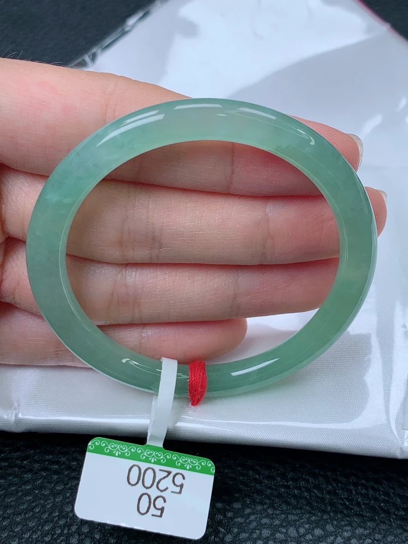 天然缅甸A货50圆条老坑糯冰种满色绿美人条翡翠手镯