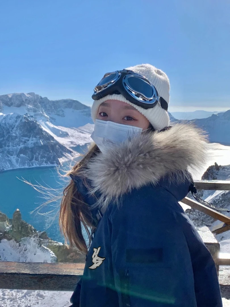 猫仕藏蓝色工装派克服女2024冬季款情侣加厚保暖中长款外套