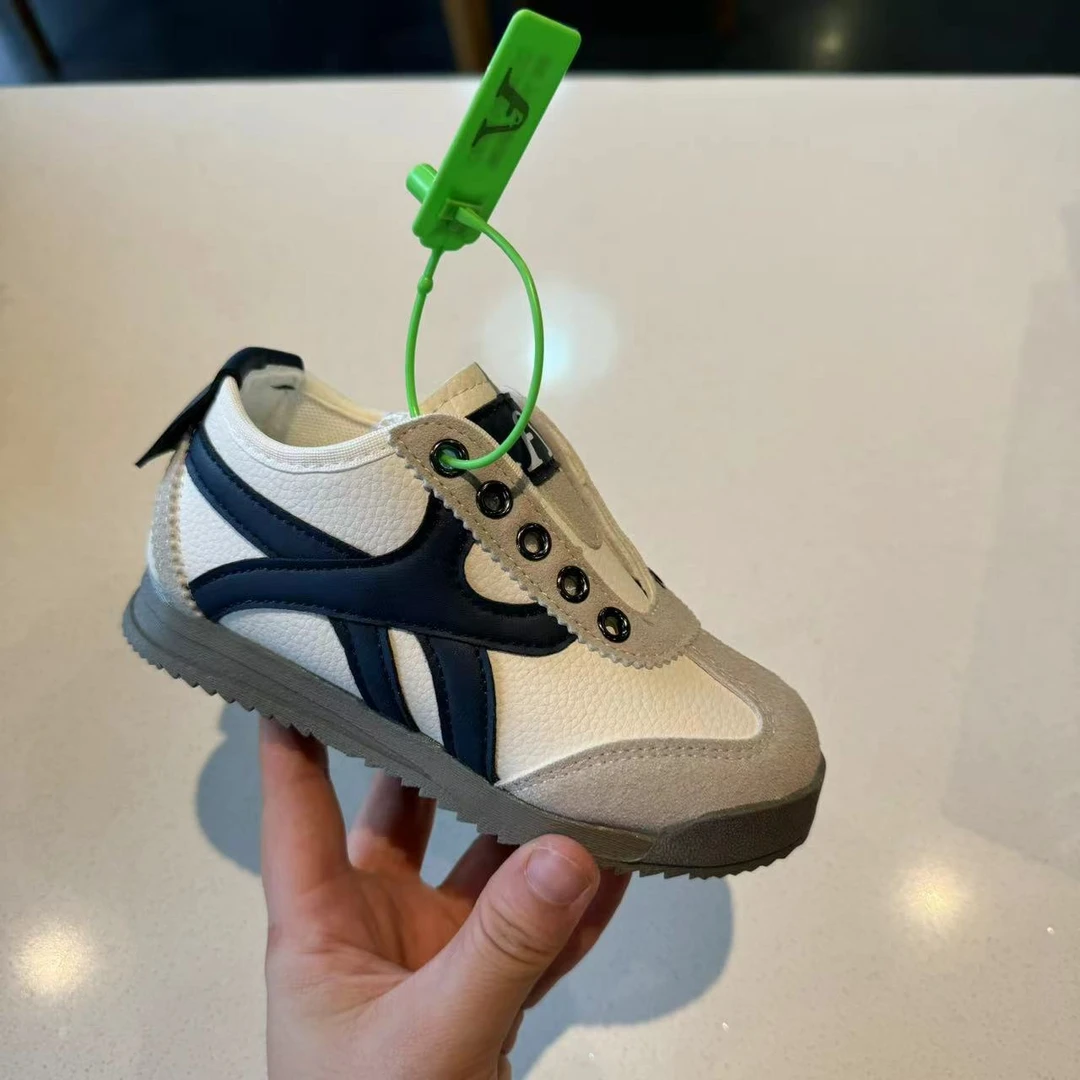 泡妈童装 2024秋季儿童休闲男童女童时尚运动鞋138