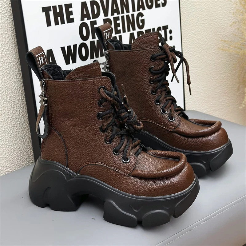 厚底马丁靴女2024春秋季新款小个子机车靴帅气增高黑色英伦风短靴