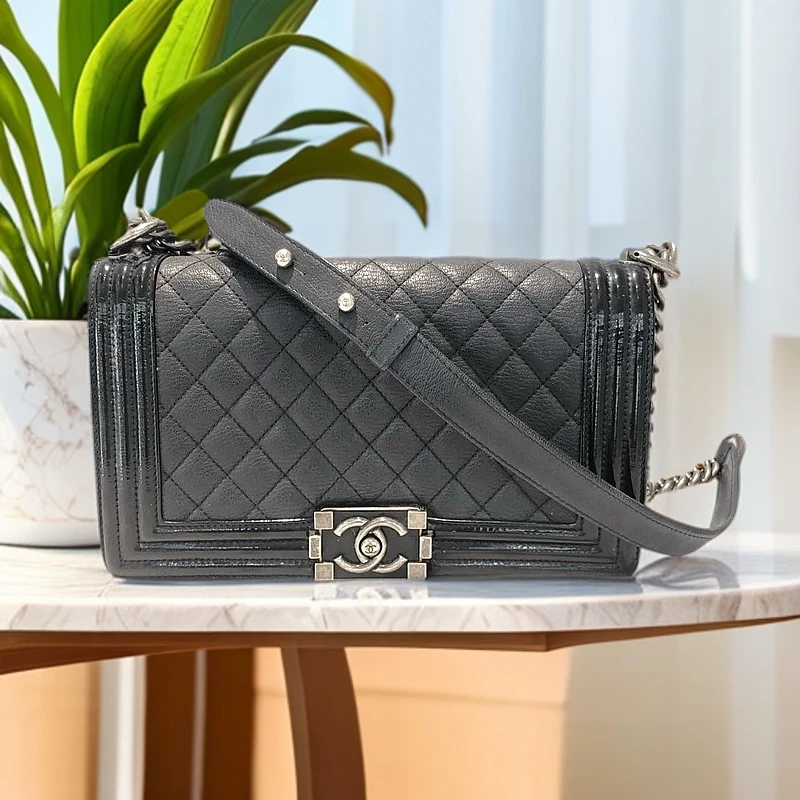 95新 Chanel/香奈儿 女包 黑银牛皮中号Leboy 单肩包 8997718二奢