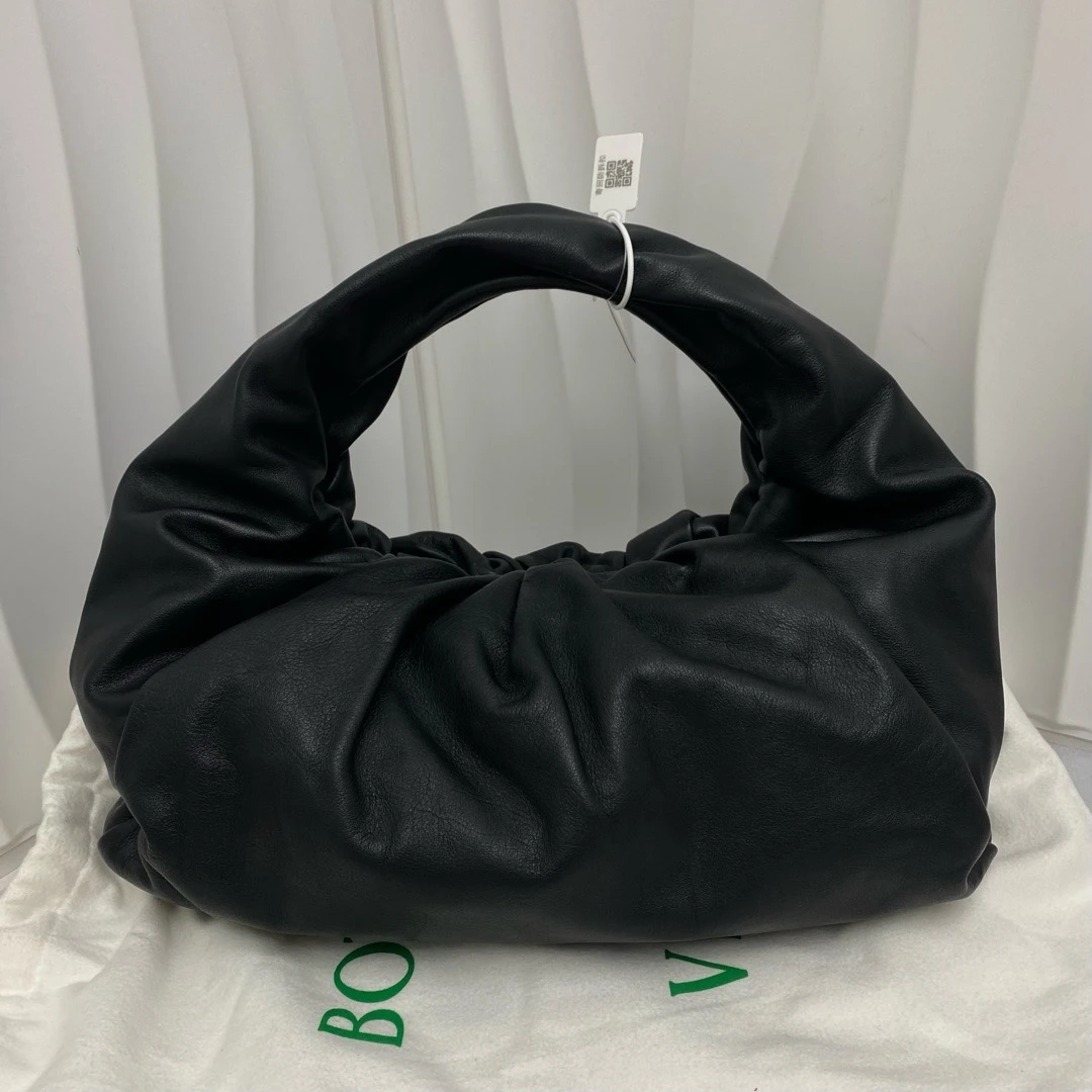95新 BOTTEGA VENETA/葆蝶家 bv云朵包腋下包黑色 手提包 8467008
