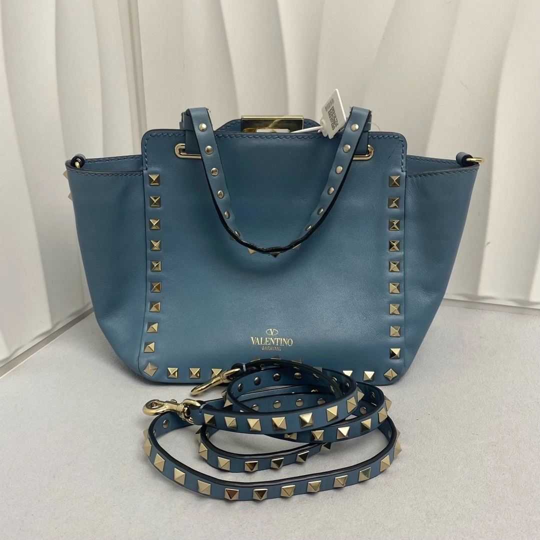 95新 Valentino/华伦天奴 华伦天奴 铆钉包 手提单肩小号 8420305