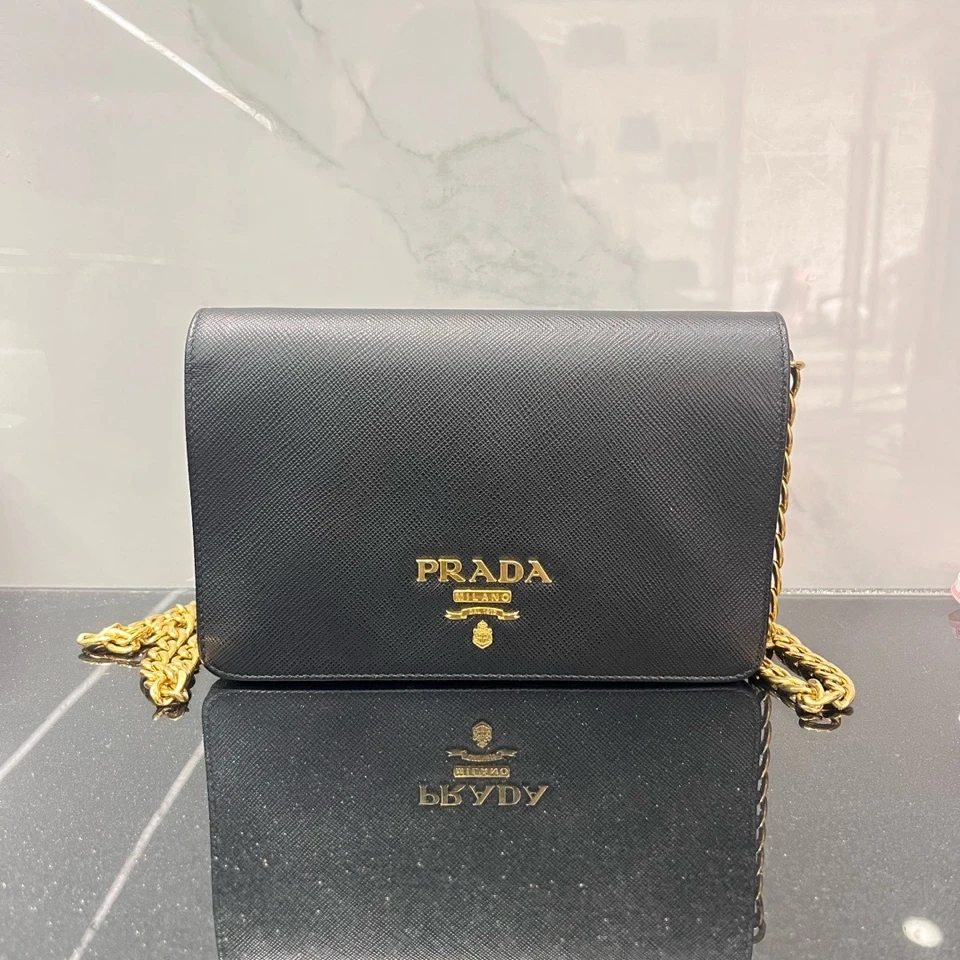 95新 Prada/普拉达 普拉达 黑金十字链条包 单肩包8190702