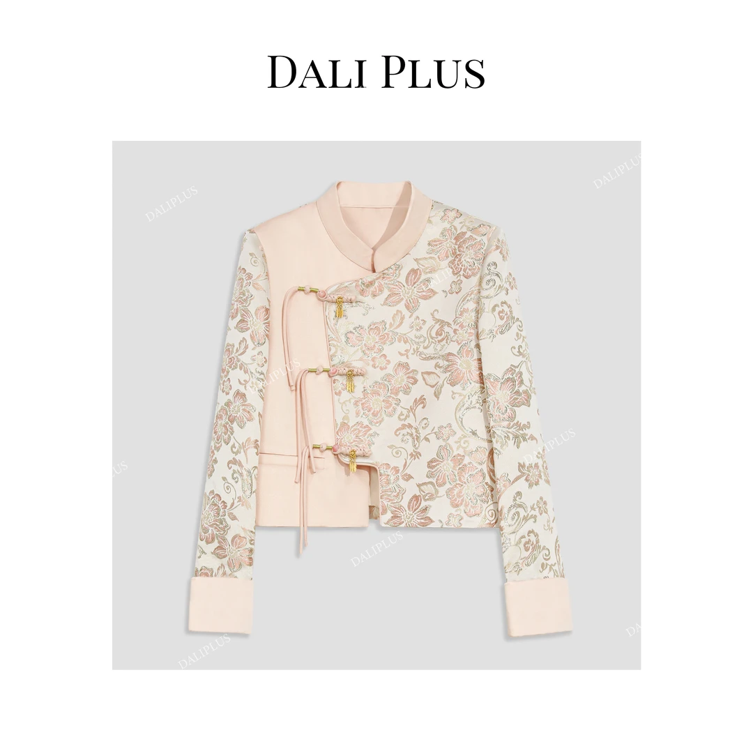 DALI PLUS新国风新中式桃花粉提花金羽毛斜门襟盘扣外套-D4XL0011