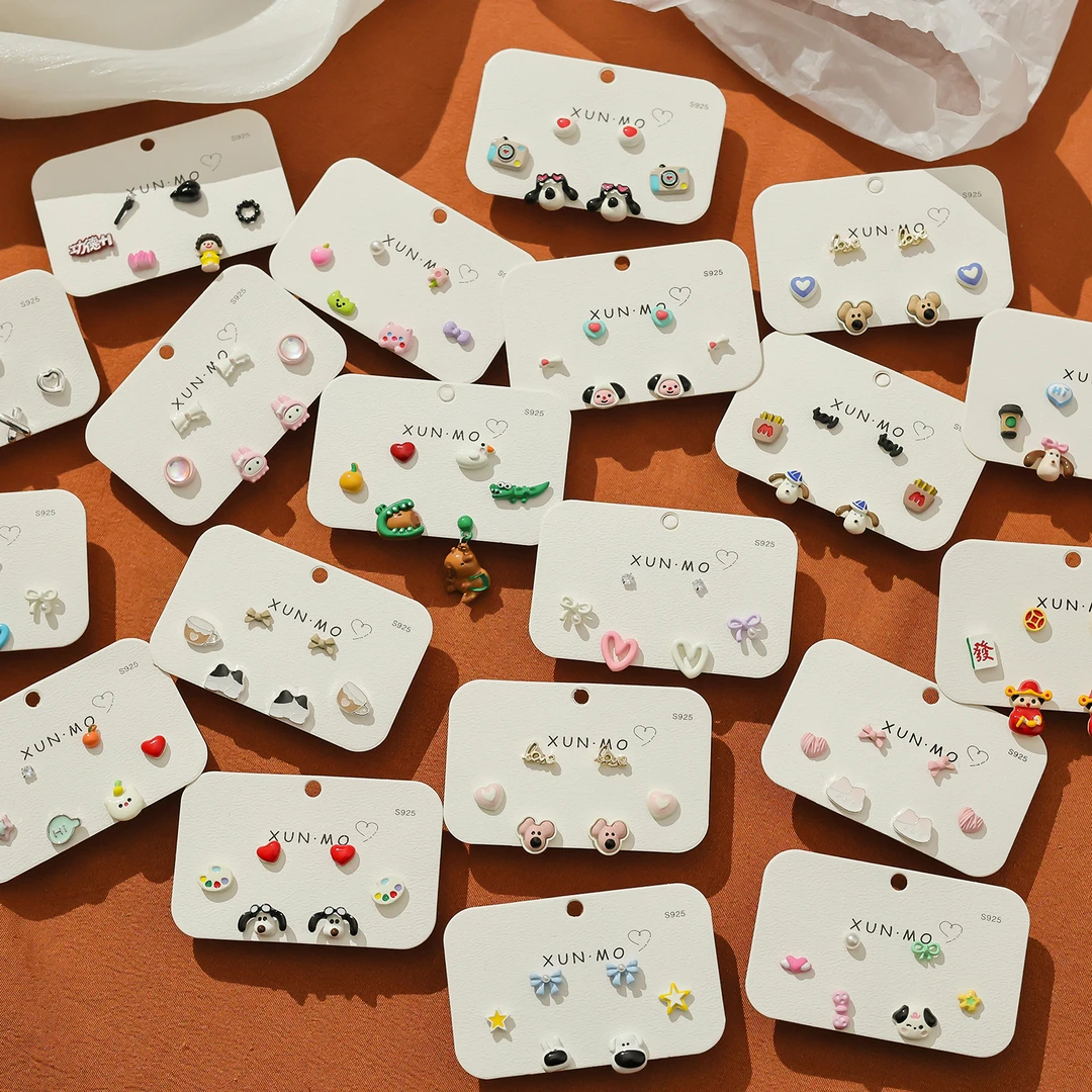 合金耳饰 小清新卡通可爱耳钉女新款个性小巧童趣耳环学生百搭ins