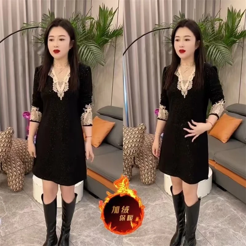 秋冬加绒加厚新款宫廷时尚星空棉闪亮蕾丝花边拼接爆款显瘦连衣裙
