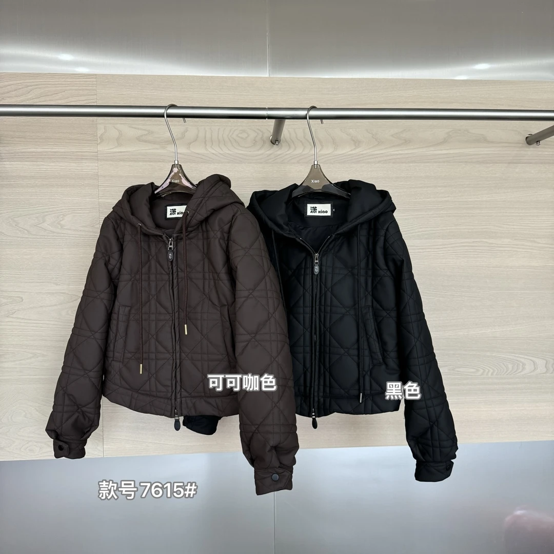 鑫燃KIKI 复古高级感菱形格连帽棉服 7615 潇家（F）