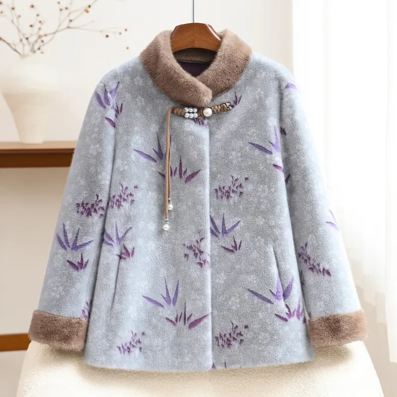 中老年女装奶奶妈妈秋装外套60-70岁高档奶奶装老年人妈妈装冬装