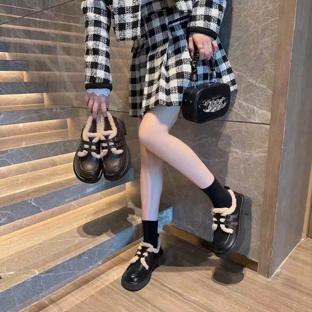 5898-8女款秋季时尚百搭休闲舒适厚底英伦风复古乐福鞋勃肯单鞋