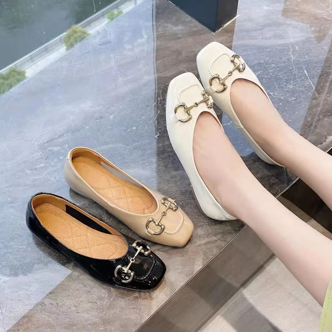 晚风温柔金属扣浅口漆皮舒适方头复古 1023