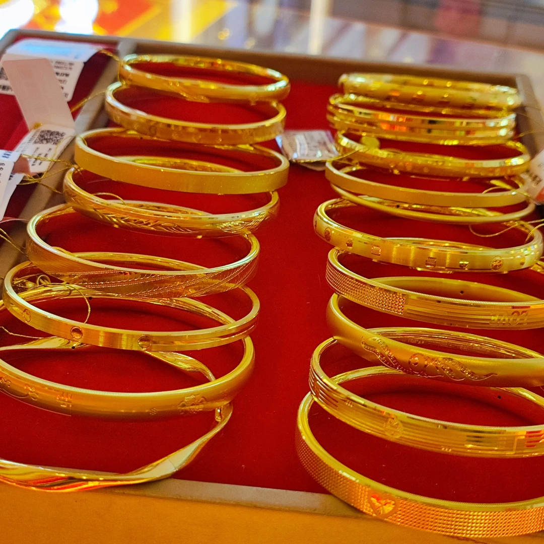4.59-20.85g  足金999精致百搭黄金手镯，3D工艺按克卖，相当实惠