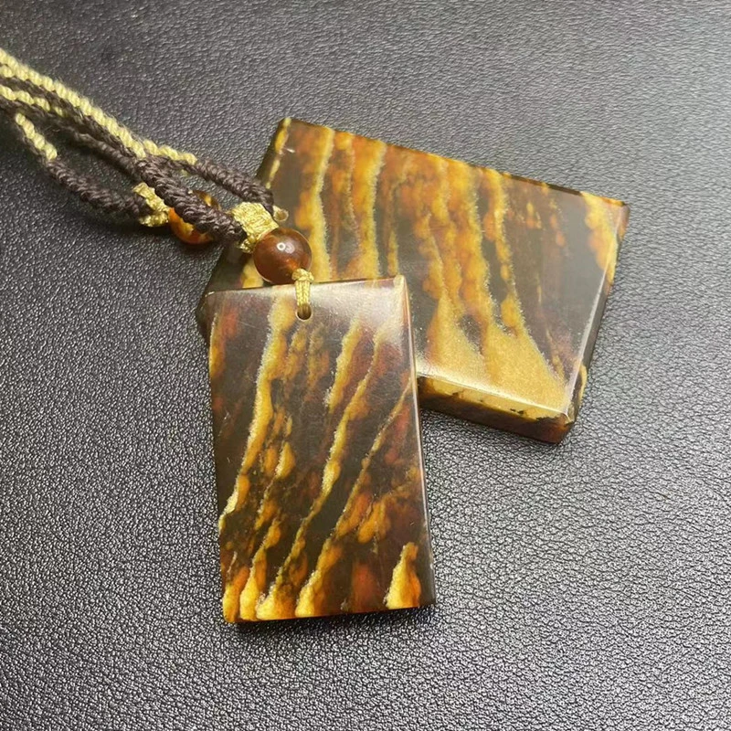 【工厂尾货促销】溶洞珀无事牌男女同款多样性发货（以实物为准）