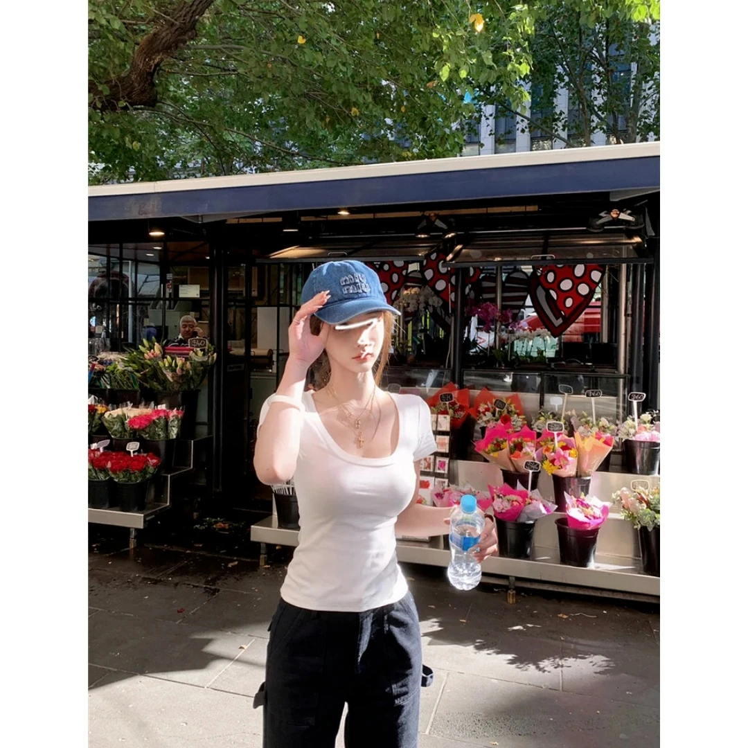 白色短袖修身收腰u领甜辣小上衣女夏季2025新款小个子辣妹正肩t恤