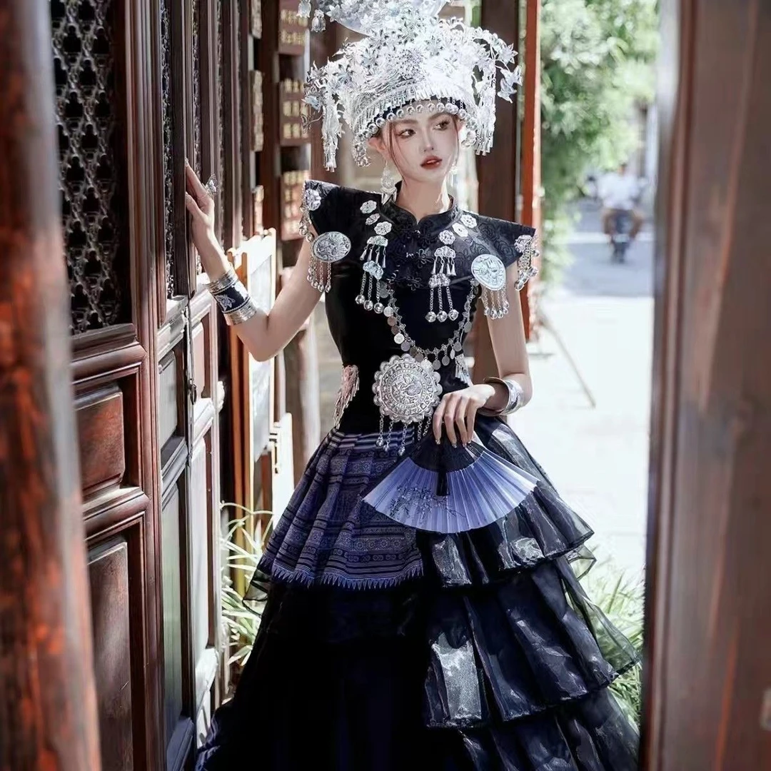 苗族服装土家族旅拍新款少数民族苗疆摄影服饰套装黑色全套连衣裙