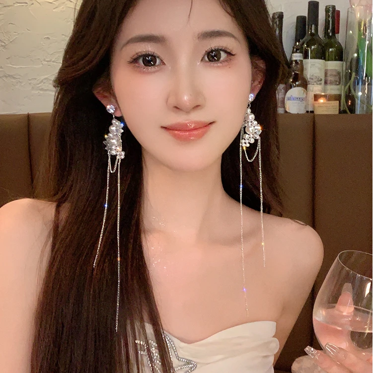 合金仿珍珠耳饰 超长夸张珠珠大气流苏耳环高级感轻奢小众耳饰486