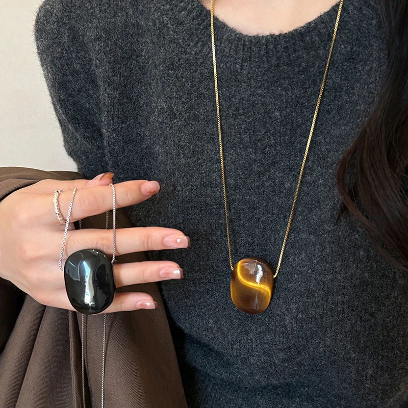 铜项链 几何方形吊坠项链女小众简约配饰秋冬复古高级感毛衣链484