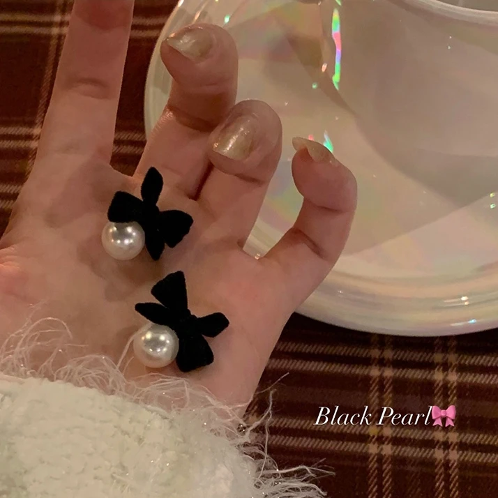 秋冬珠珠蝴蝶结耳钉耳饰女小众设计感高级耳环146