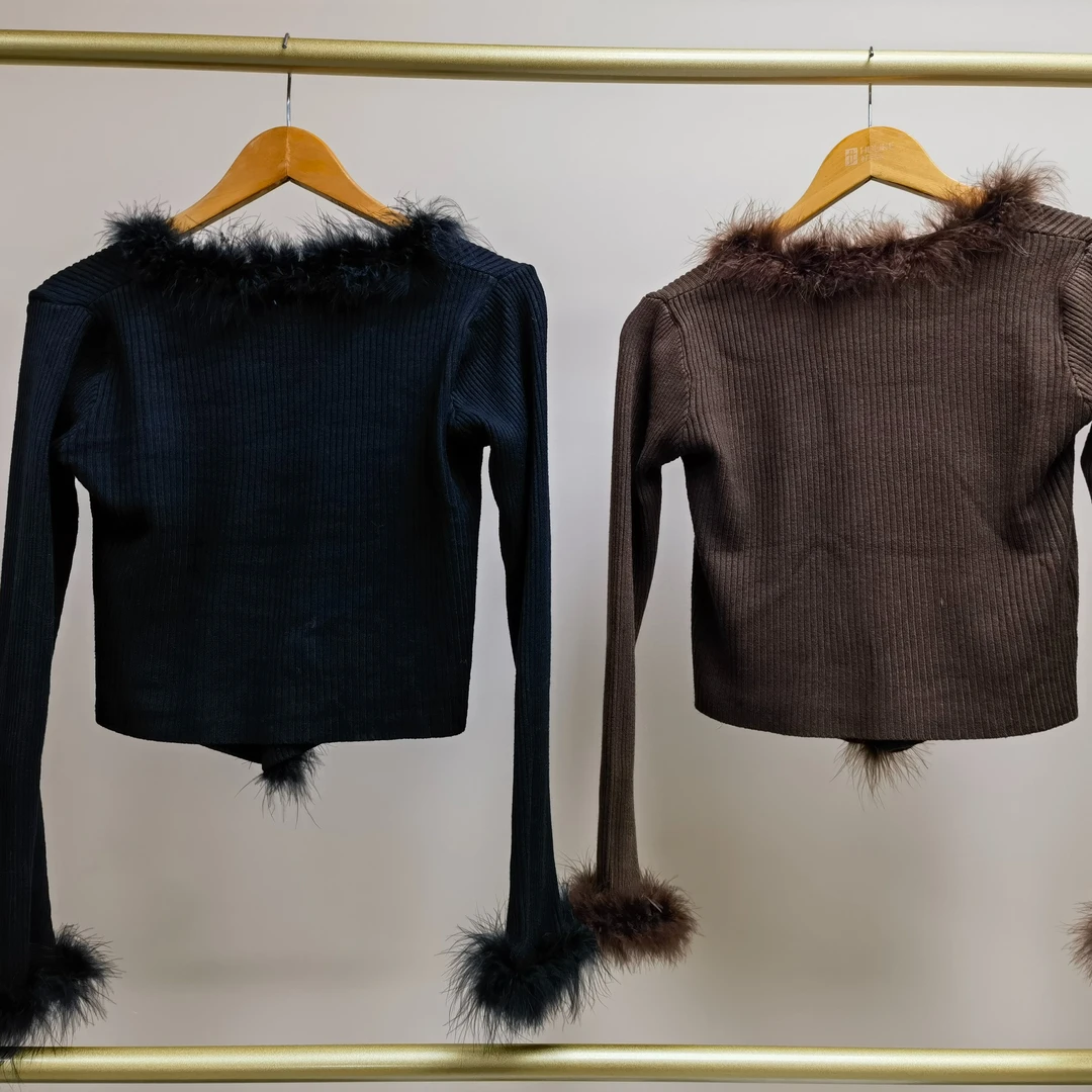 长袖针织衫气质网红短款时尚百搭不规则高领设计师圆领秋冬拼接