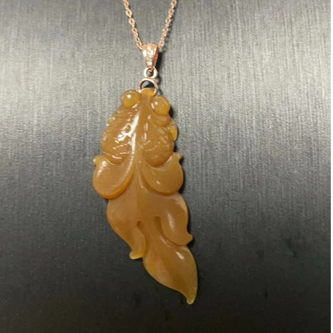 和田玉红糖纯手工雕刻金鱼女士吊坠