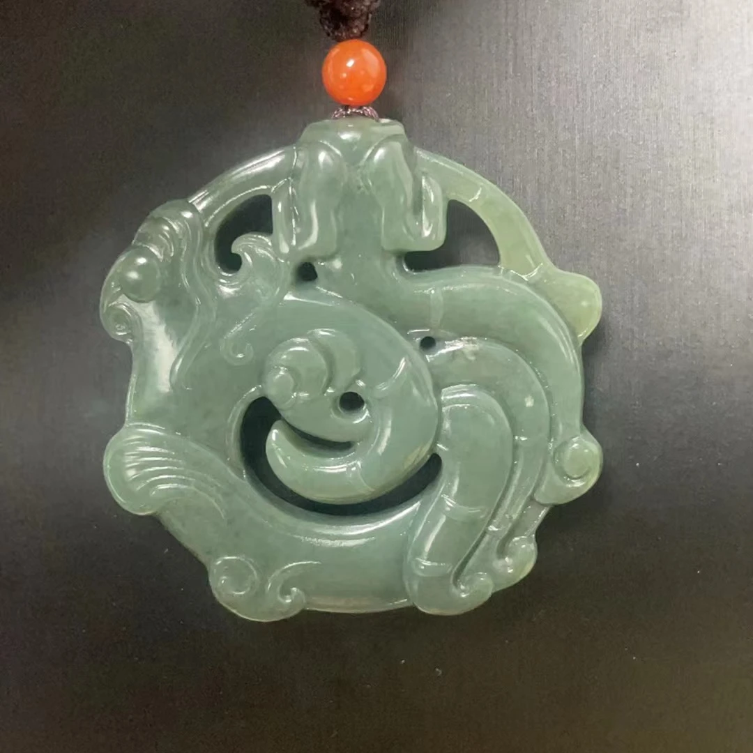 和田玉青玉螭龙吊坠