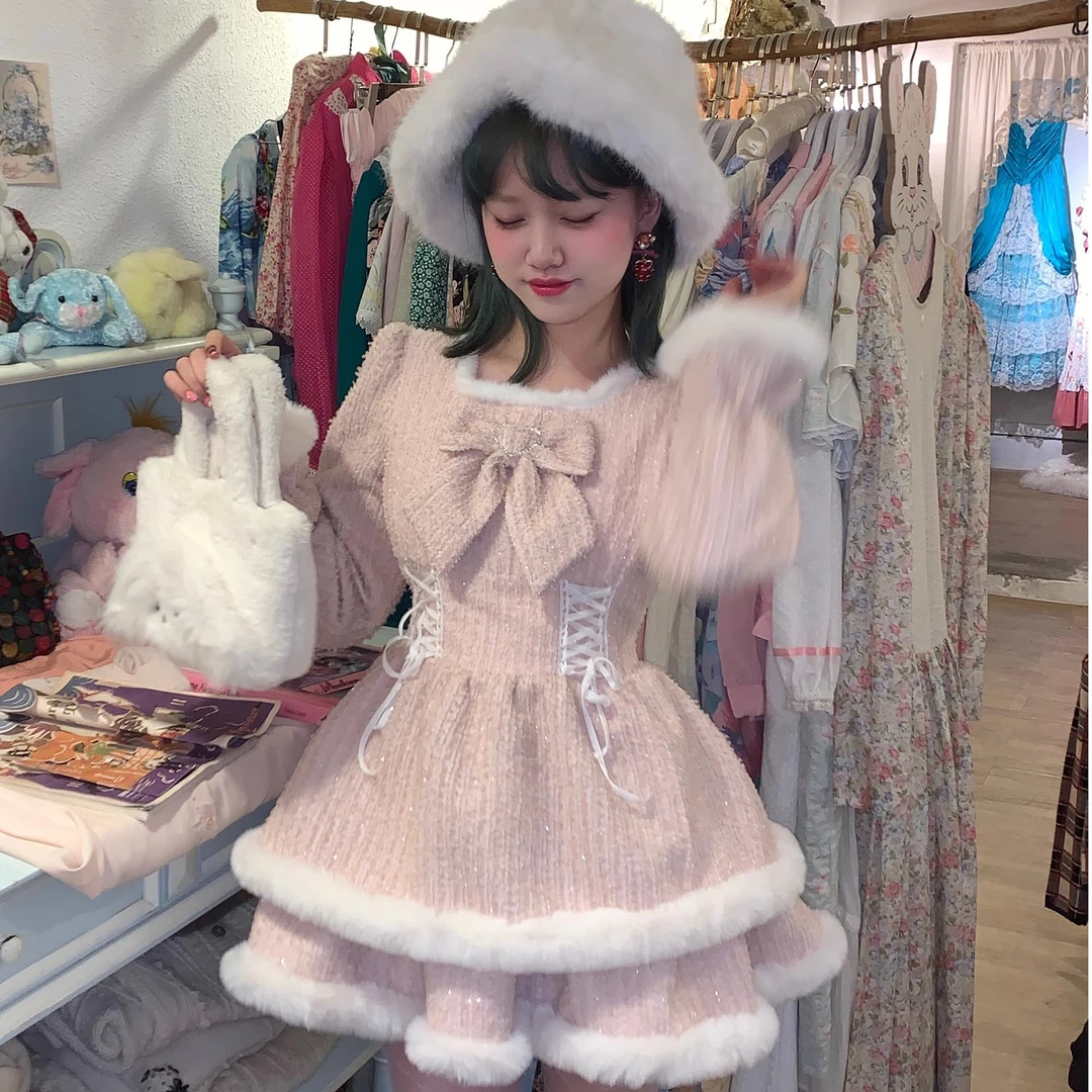 森女系原创 摩天轮恋歌 冬季保暖甜美浅粉蛋糕连衣裙