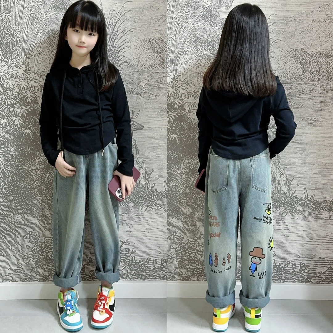 女童2024春季套装女宝时髦连帽短款卫衣长袖衫宽松休闲直筒牛仔裤