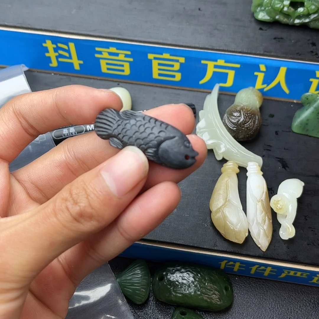 【闪购商品】和田玉颈饰未镶嵌