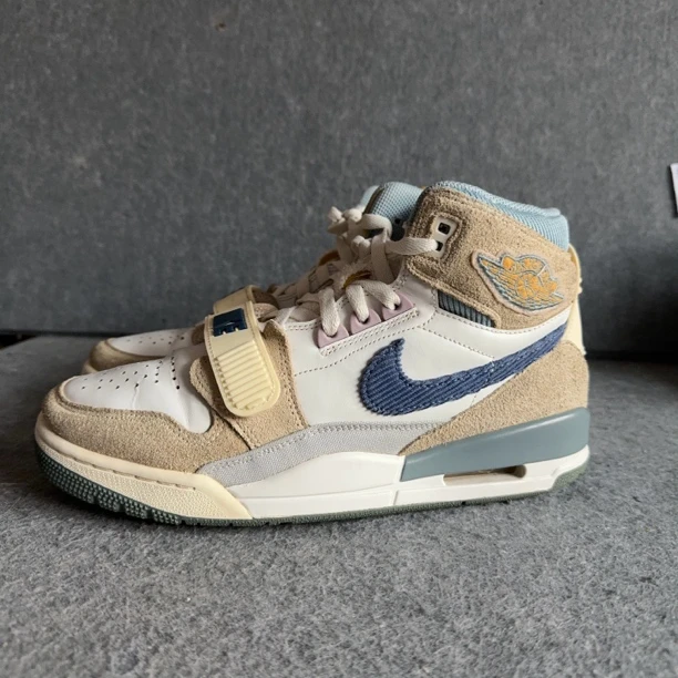 42码正品二手球鞋 aj312高帮 aj312 9新无原盒 正品球鞋