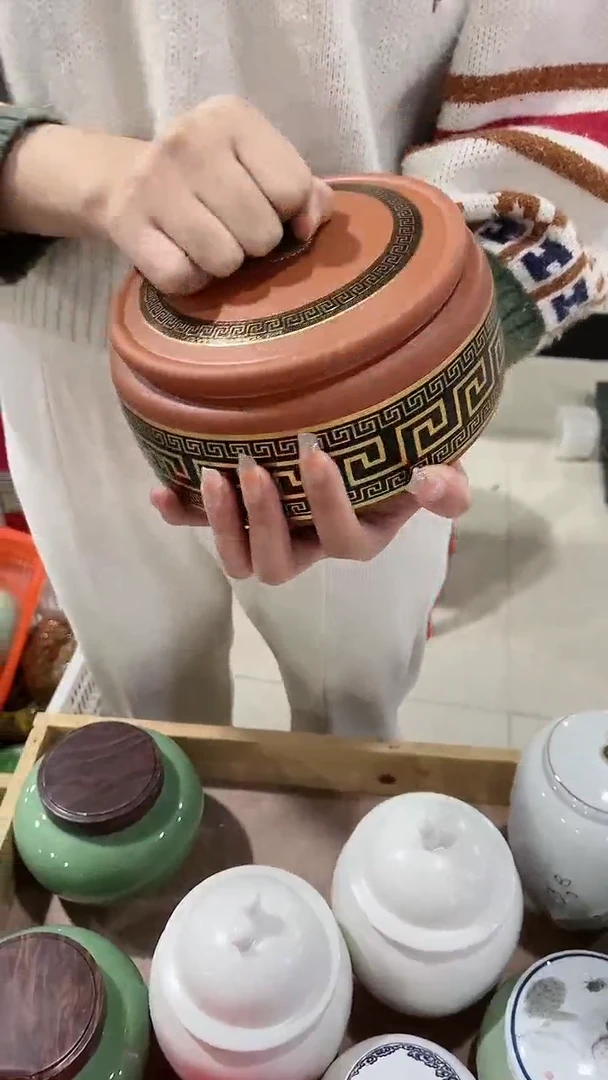 【闪购商品】罐陶瓷茶叶罐存茶罐！！！