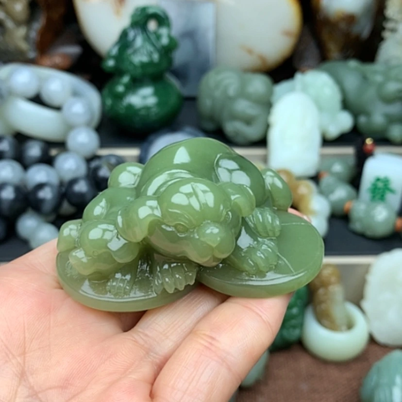 【闪购商品】和田玉把件未镶嵌天**尼