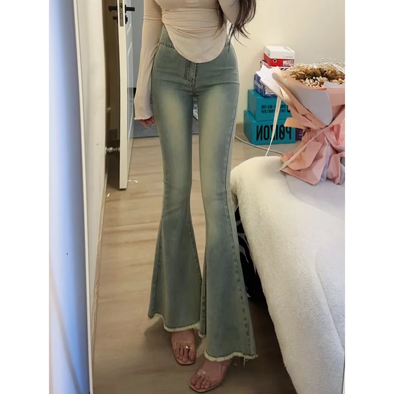 白月光浅色微喇牛仔裤女2025秋季新款高腰显瘦显高鱼尾喇叭长裤