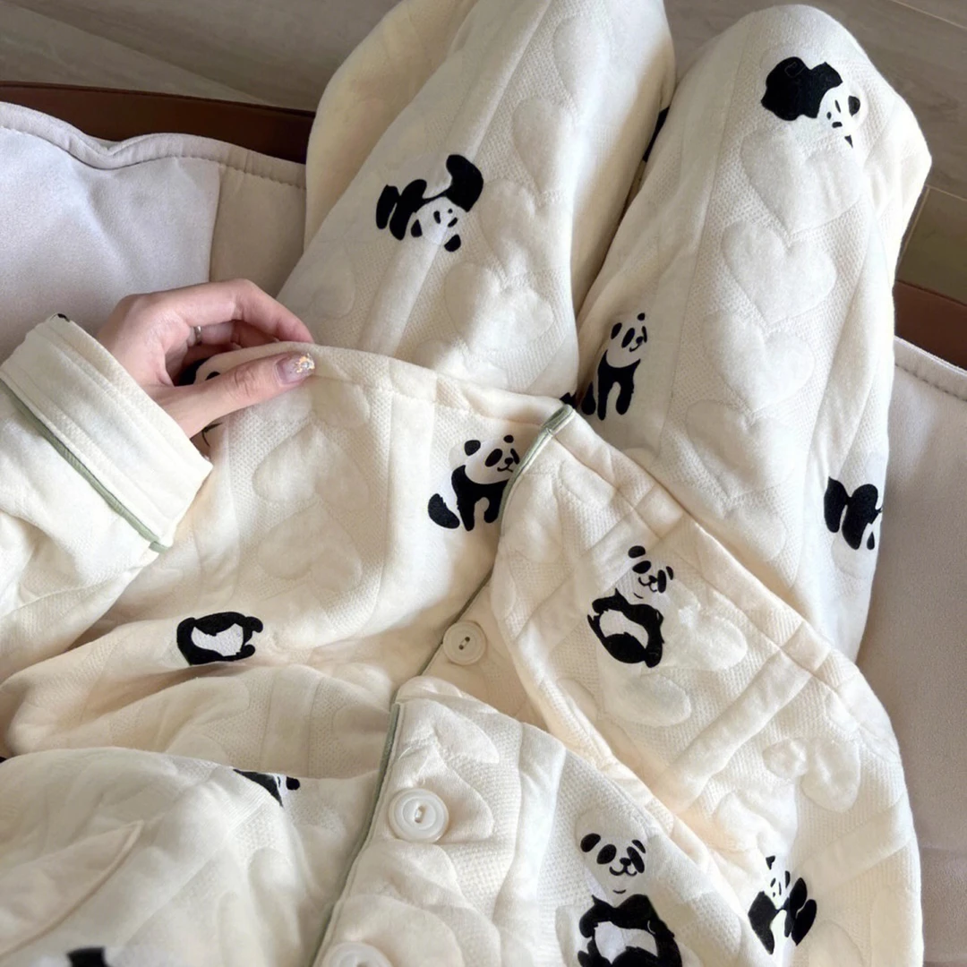 秋冬款可爱卡通熊猫睡衣大码女款冬季2025新款夹层保暖简约家居服