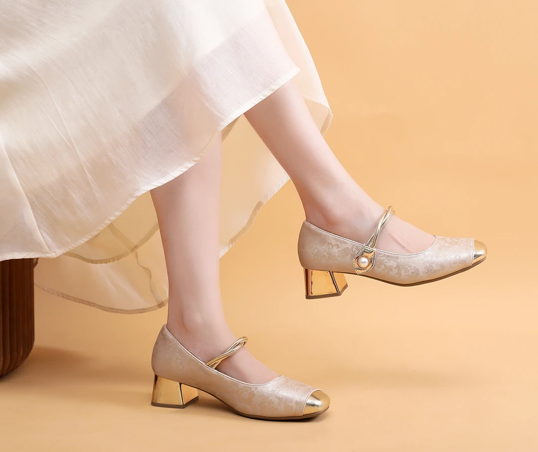 【朵苮品牌】真软皮粗跟单鞋女24年春秋方头职业工作鞋舒适女单鞋