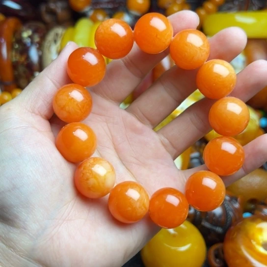 琥珀手串未镶嵌蜜蜡