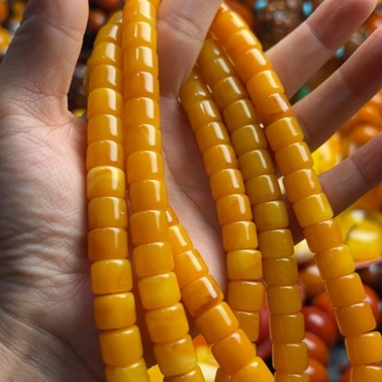 琥珀手串未镶嵌蜜蜡