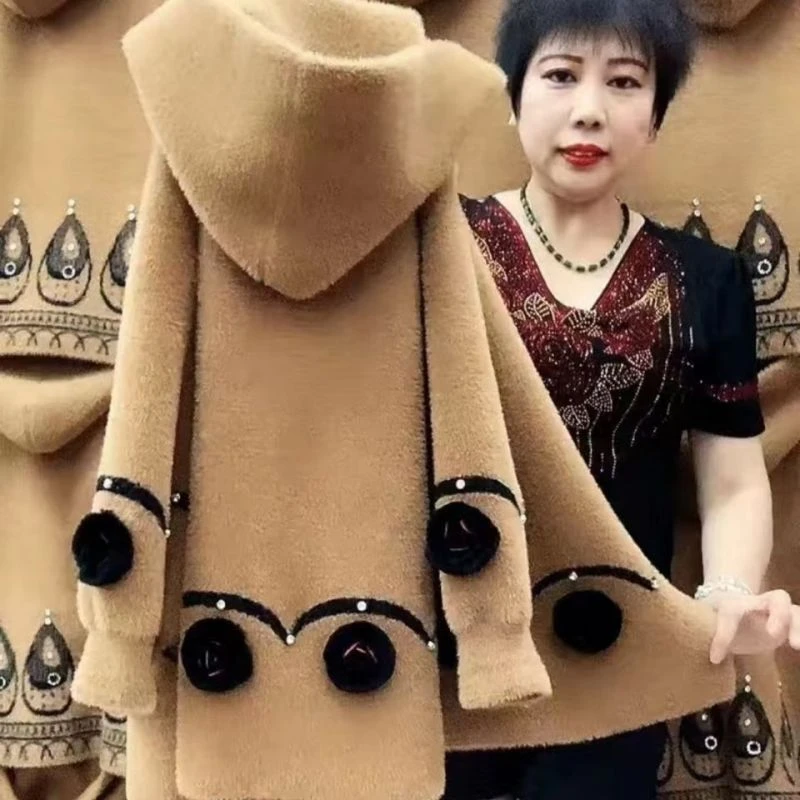 水貂绒外套妈妈装新款中老年女秋冬40到50岁针织加厚洋气连帽开衫