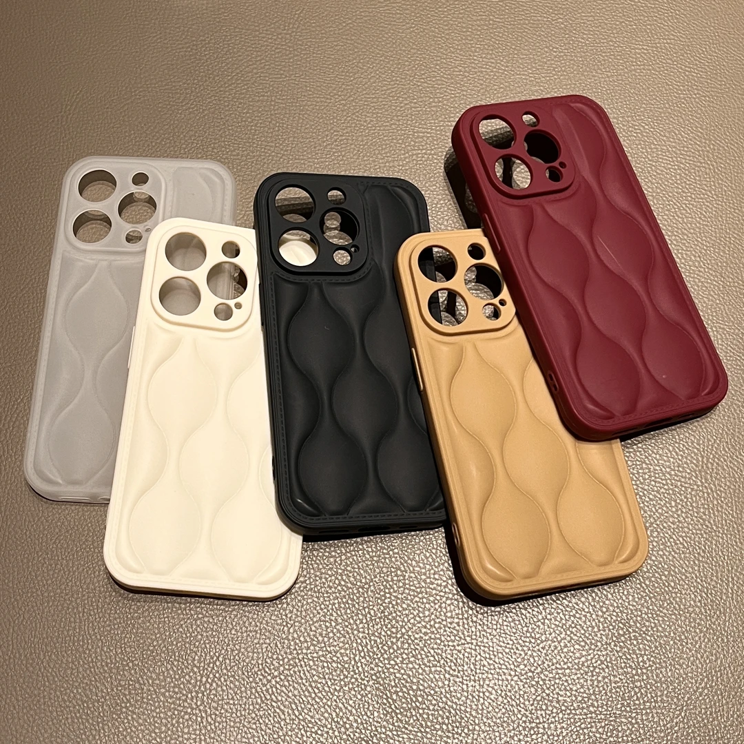 高级感菱形绒服波浪iPhone15/14promax手机壳苹果13/12全包11软套