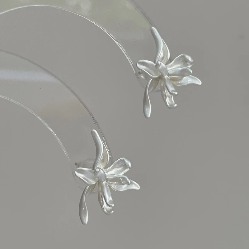 不晚手作 铜合金耳饰 菟丝花复古金属法风女简约不规则花瓣耳环