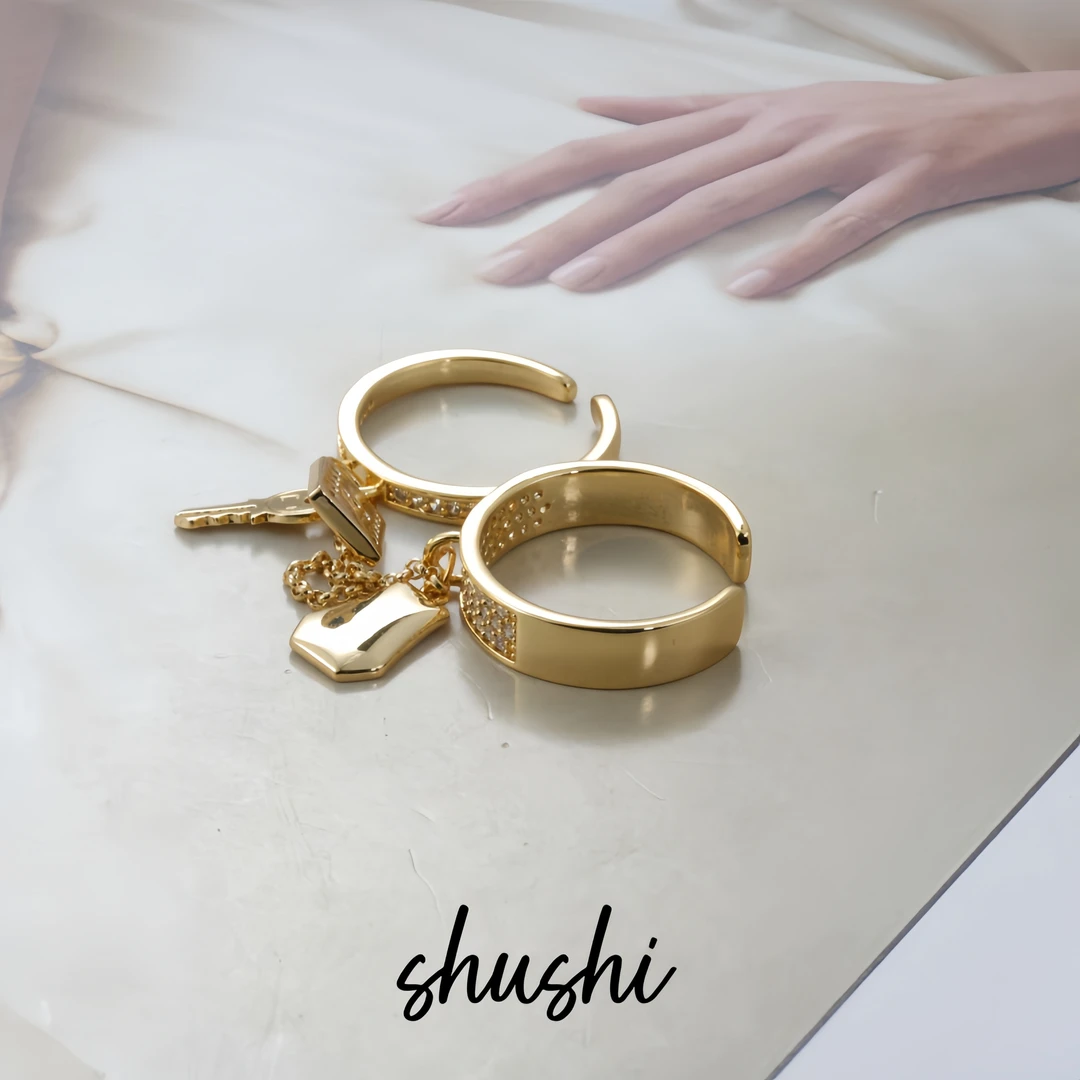 铜合金仿水晶戒指 时尚轻奢气质百搭戒指8361