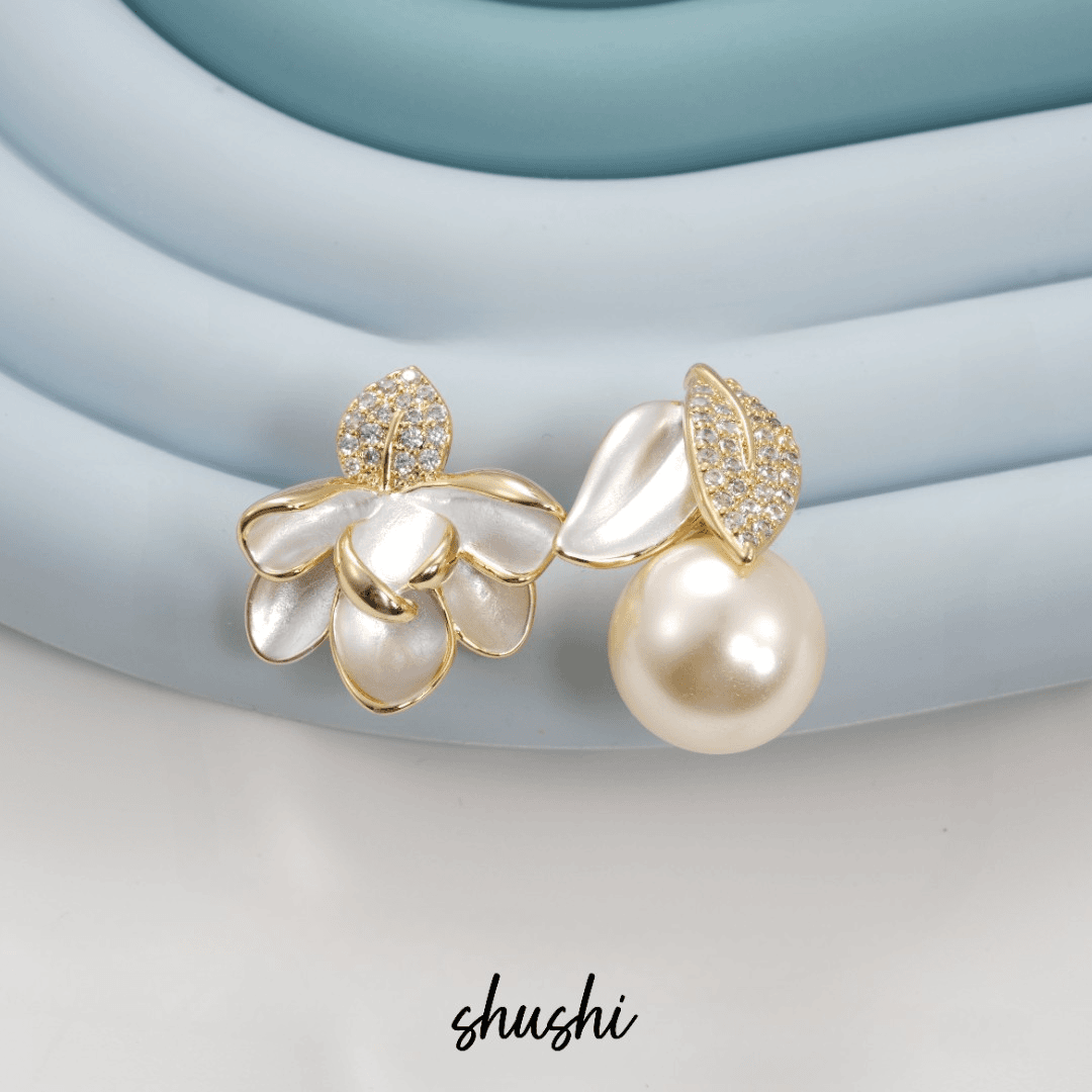 铜合金仿珍珠耳饰 手工气质轻奢时尚复古法式优雅素款耳饰6531