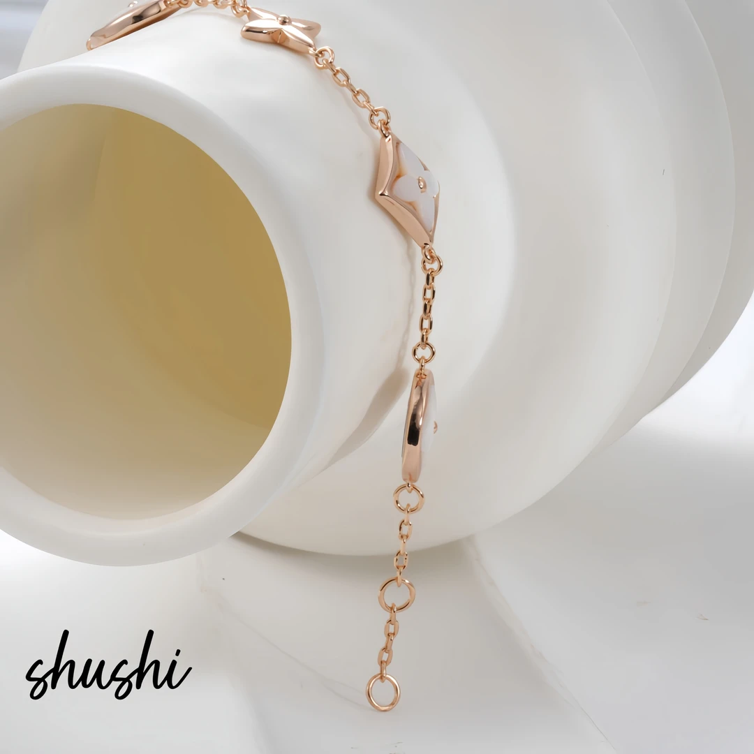 铜合金贝壳手链 时尚气质百搭轻奢经典手链6878（16+4ｃｍ）