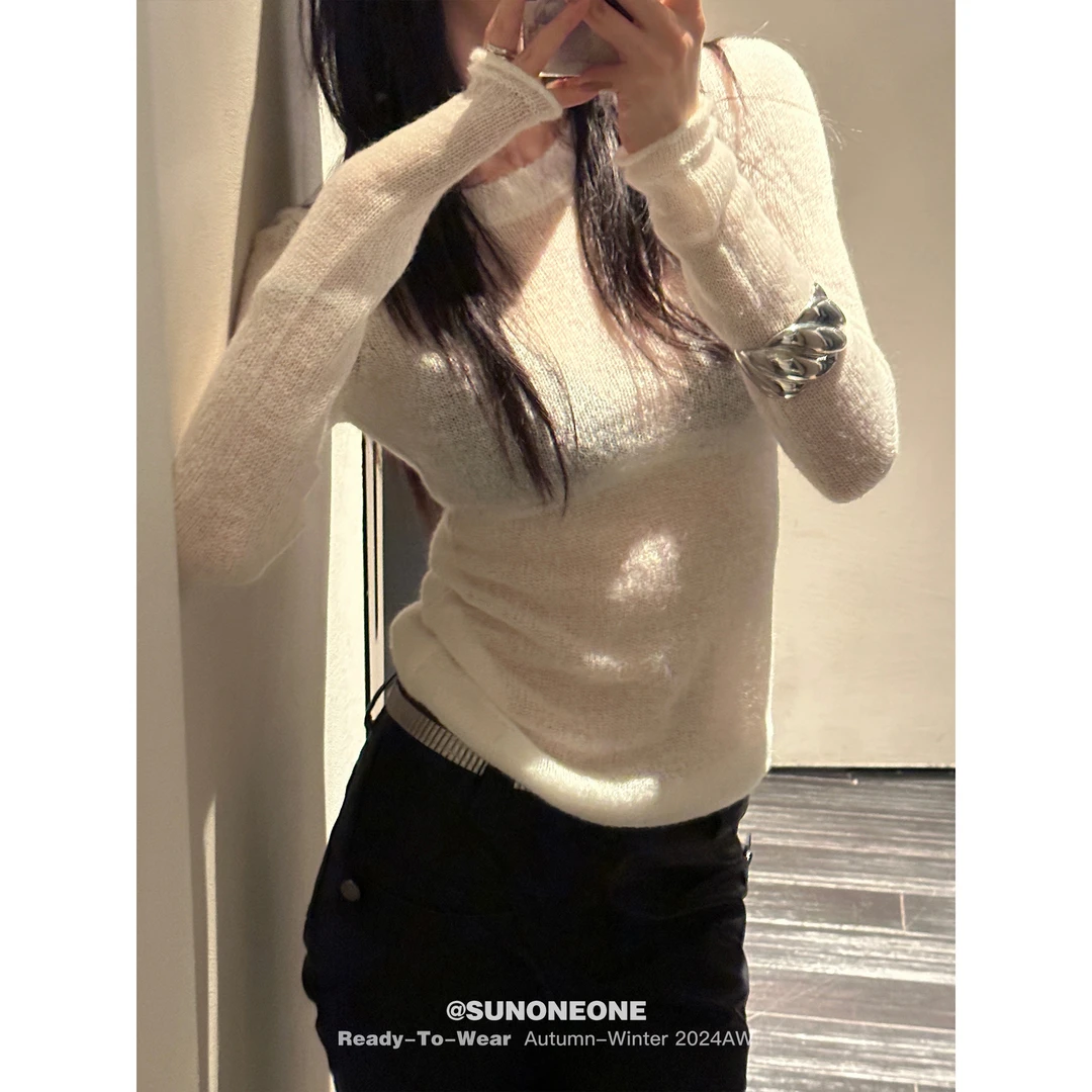 SUNONEONE 圆领长袖针织衫女冬法式气质镂空修身羊毛毛衣H0645Z