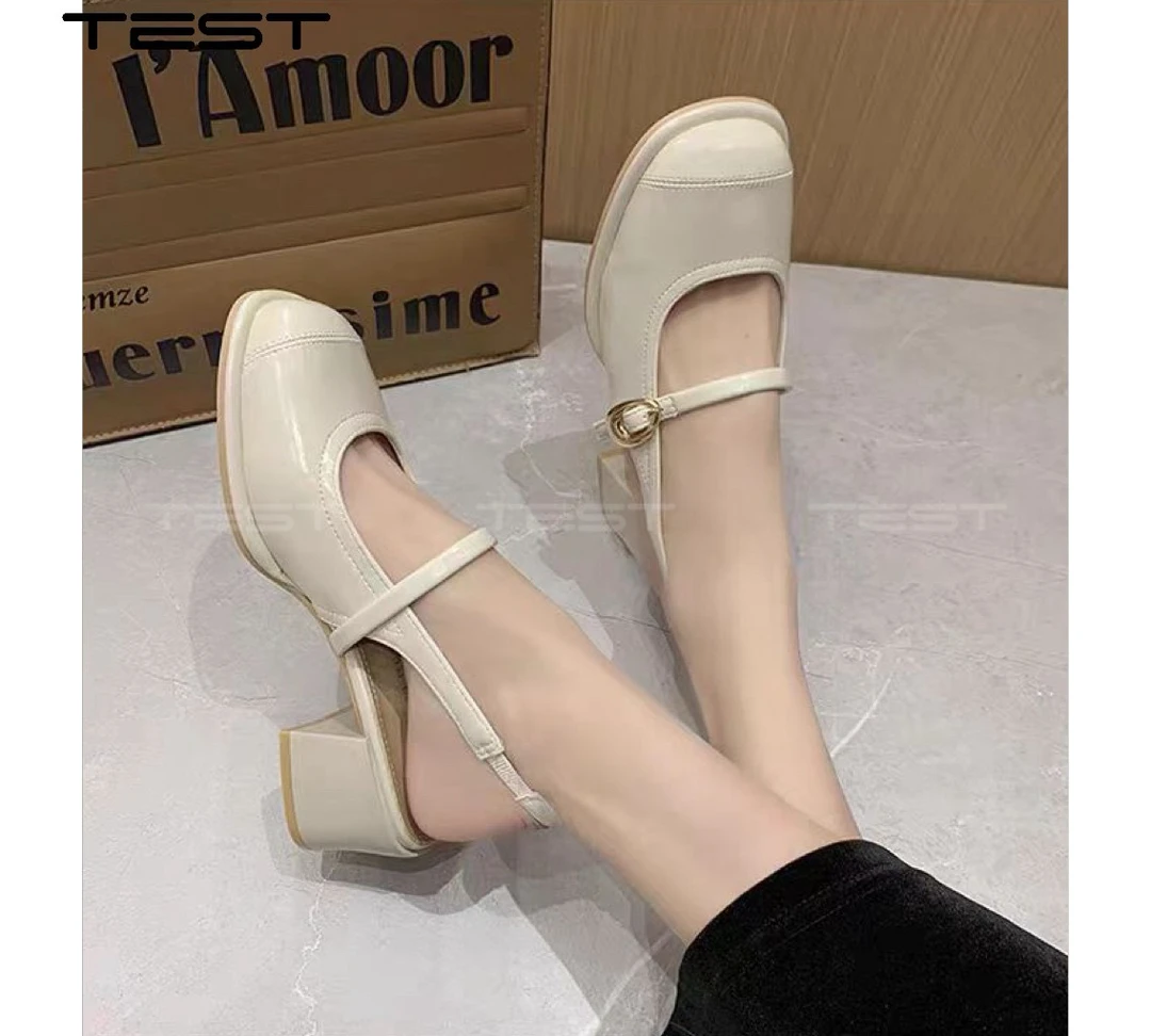 她之蝶 24夏 D242006款时尚鞋子